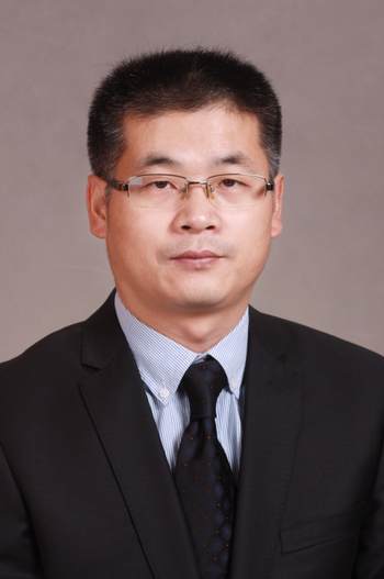董宏伟