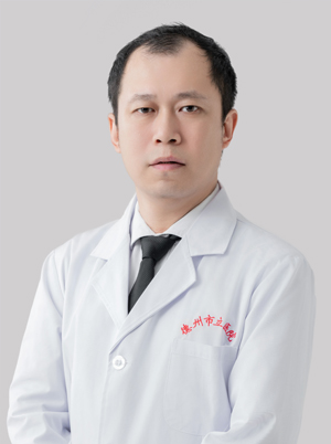 张亮