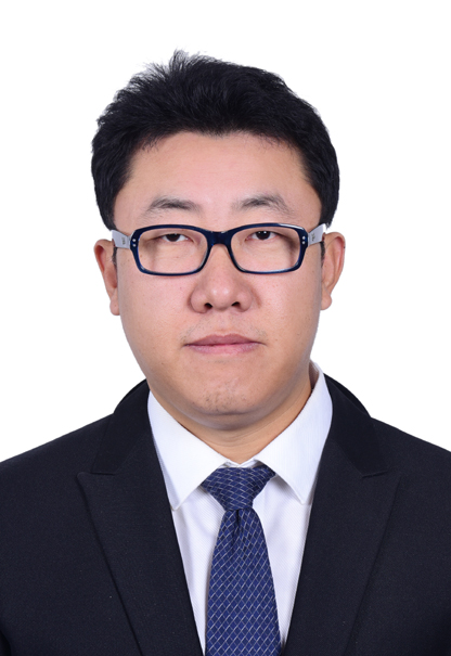 袁春
