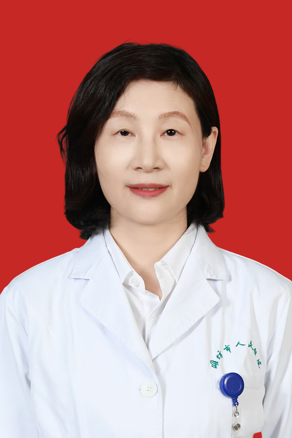 张玉英