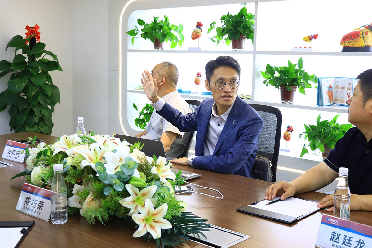 荣之创、荷叶健康及远盟三方签约